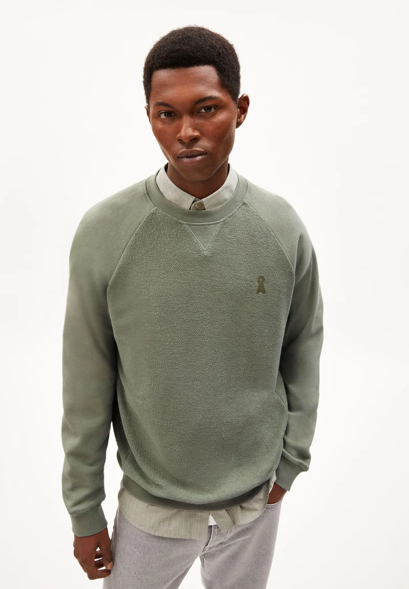 NIKOLAAR | grey green