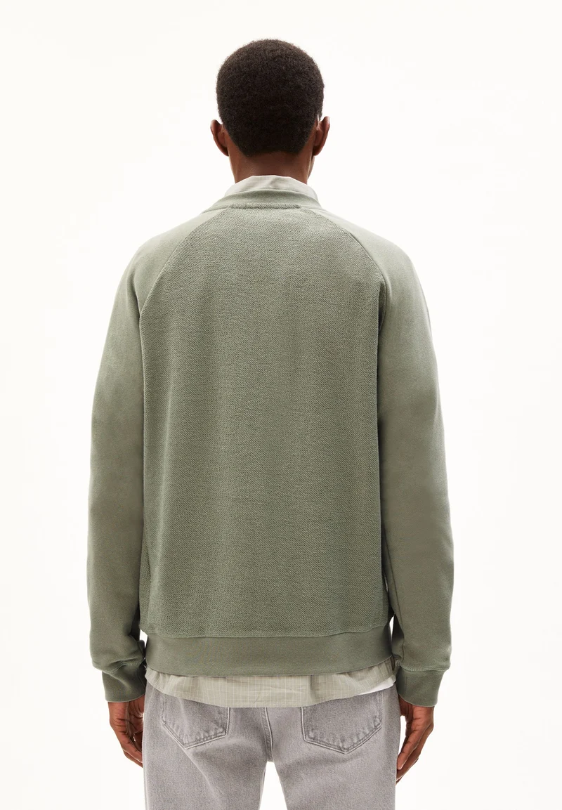 NIKOLAAR | grey green
