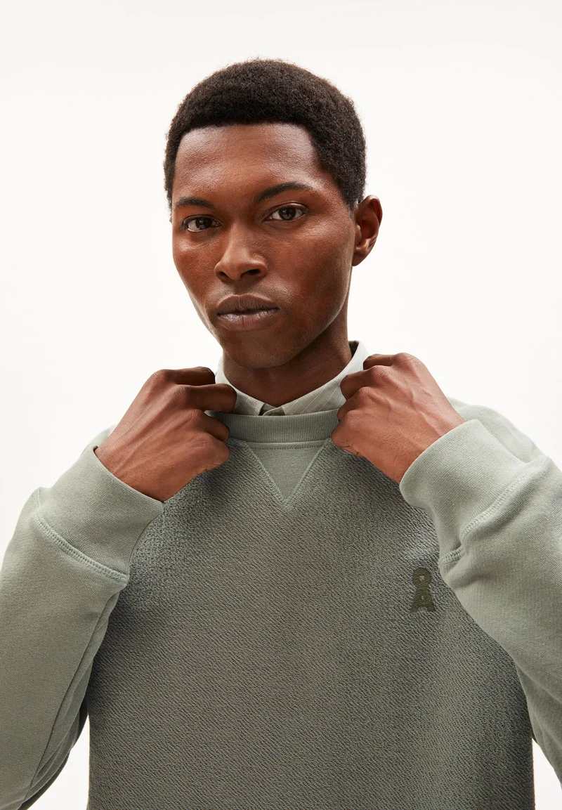 NIKOLAAR | grey green