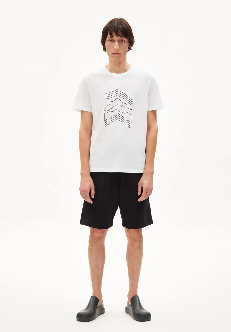 JAAMES MOUNTAIN ICON | white