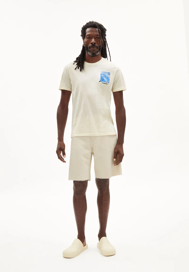 JAAMES SUMMER MOUNTAIN | oatmilk