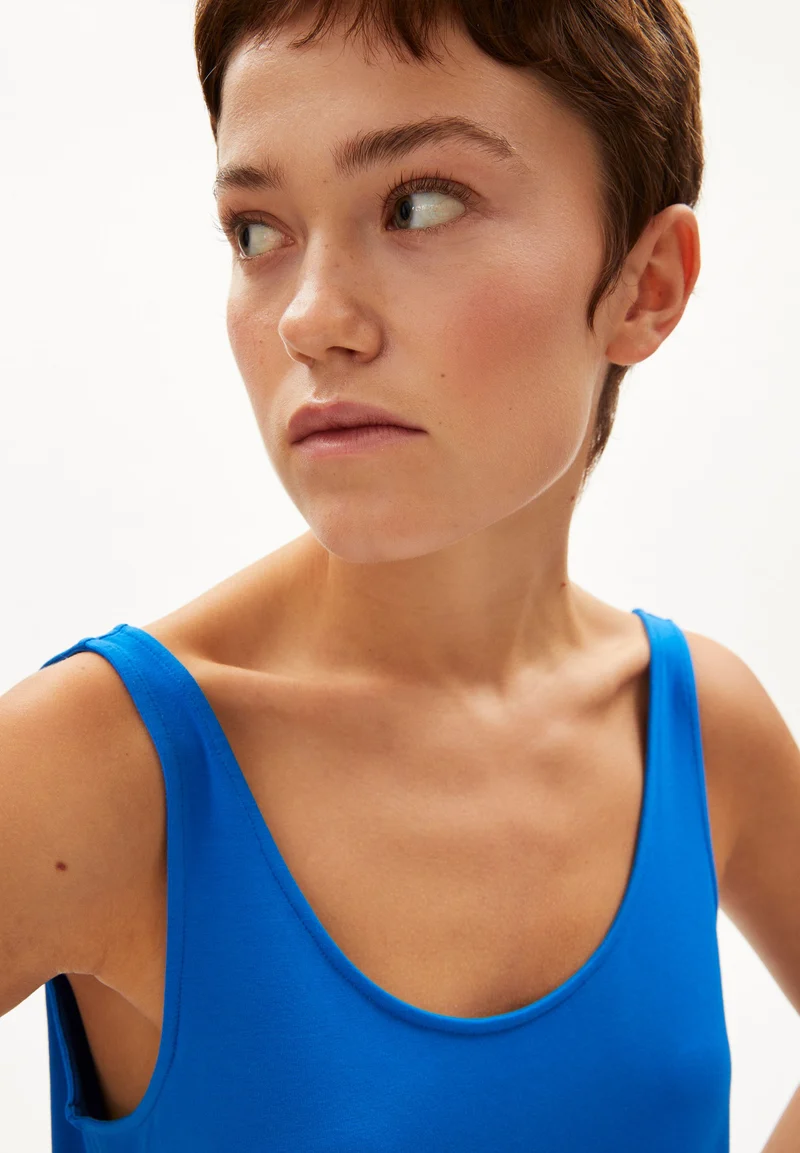 MAELIAA SOLID | warm blue