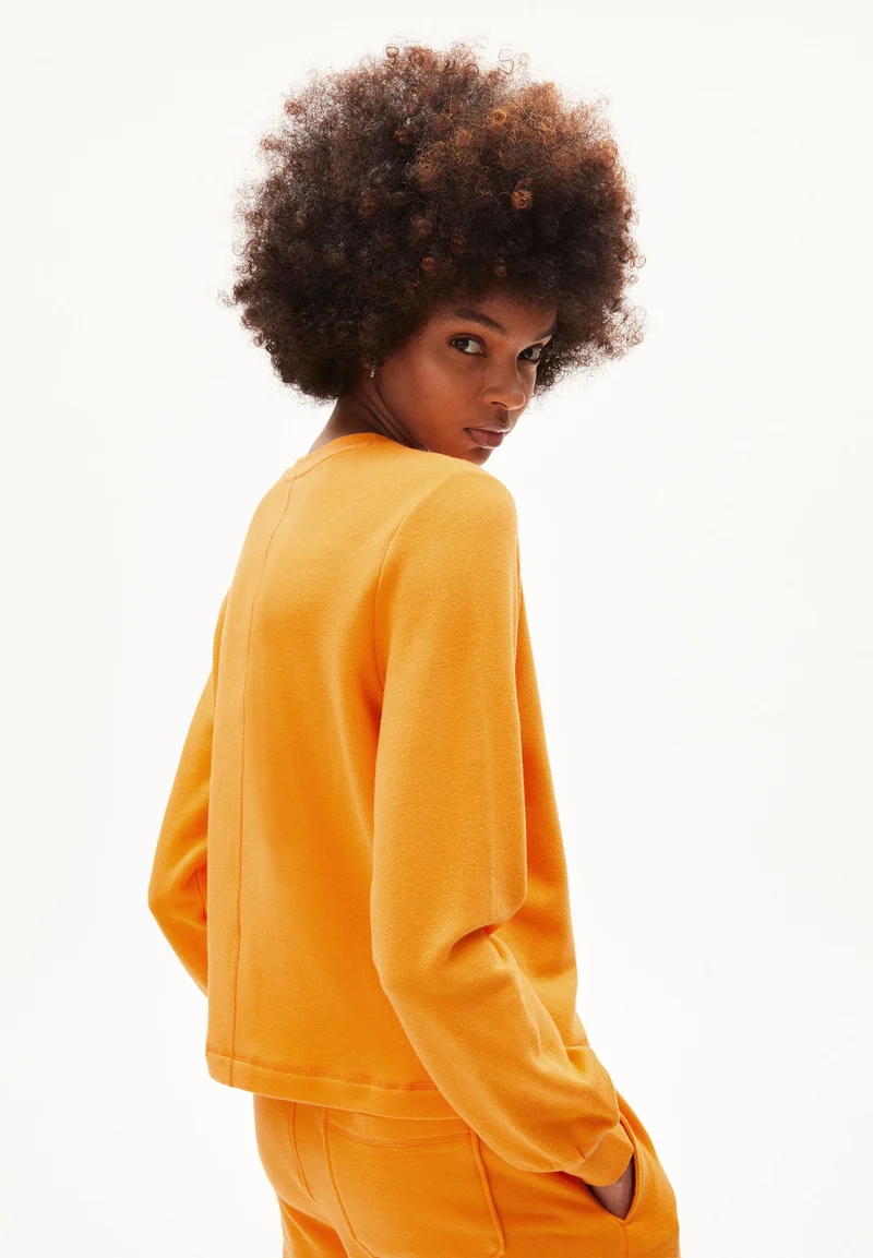 FABIAA | apricot