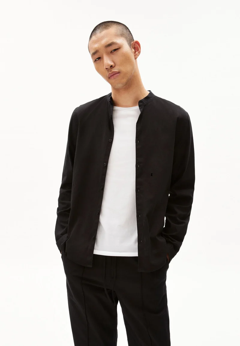 JAACKO LINO | black