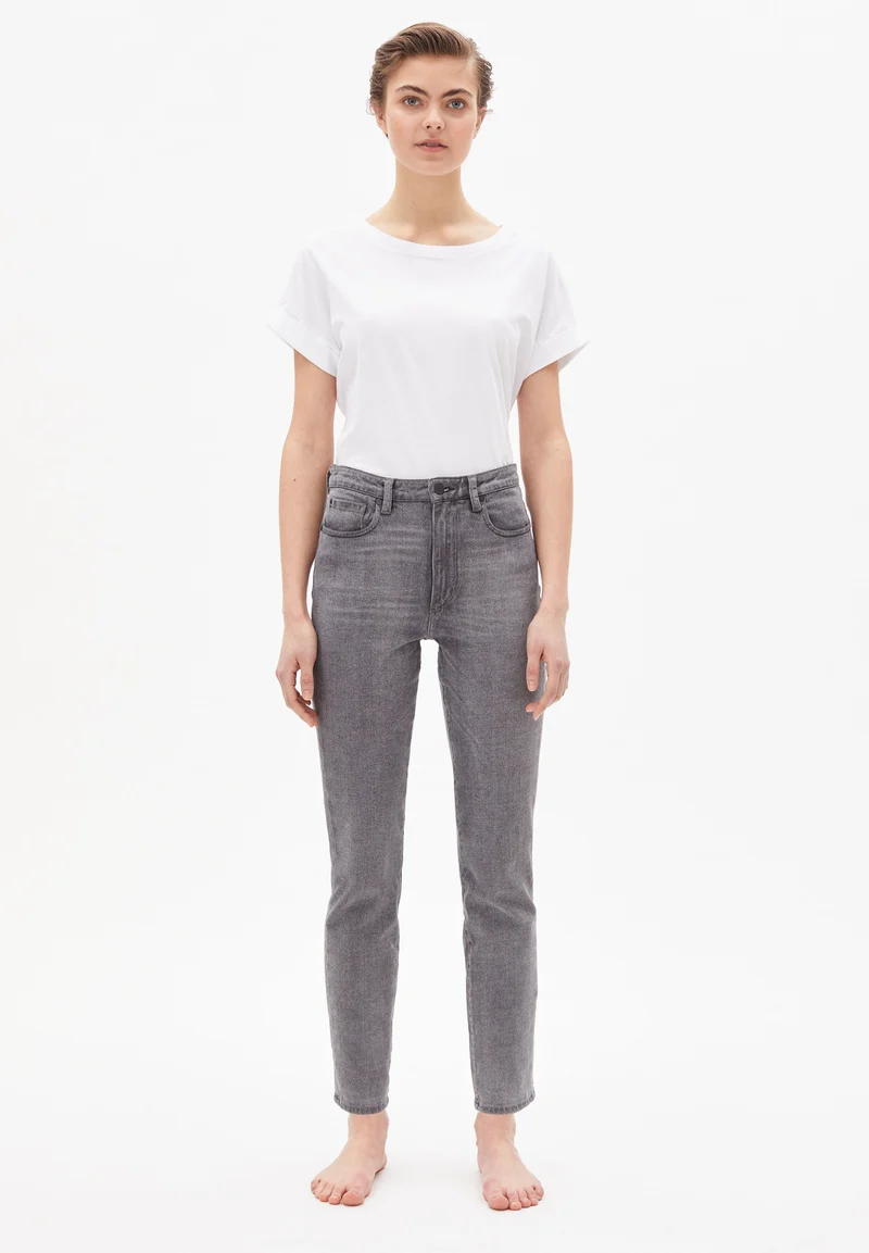 LEJAANI | faded grey