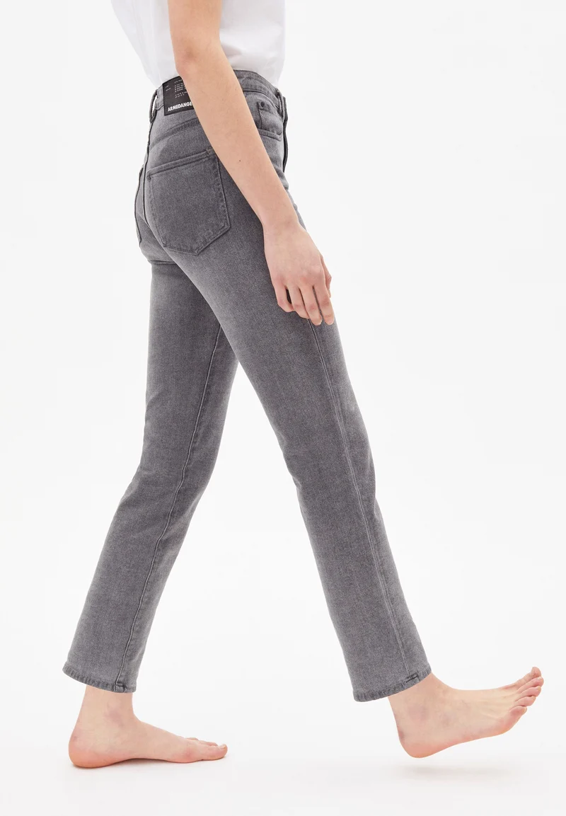 LEJAANI | faded grey