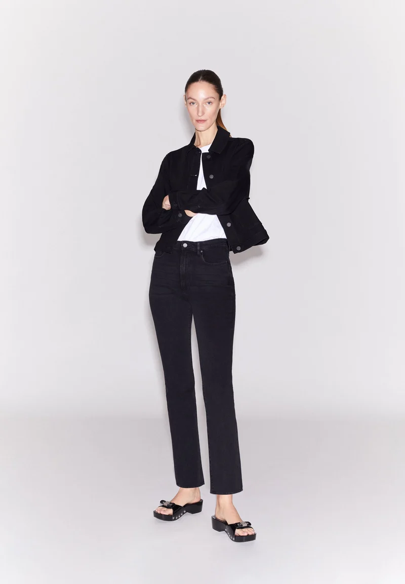 LEJAANI | breezy black