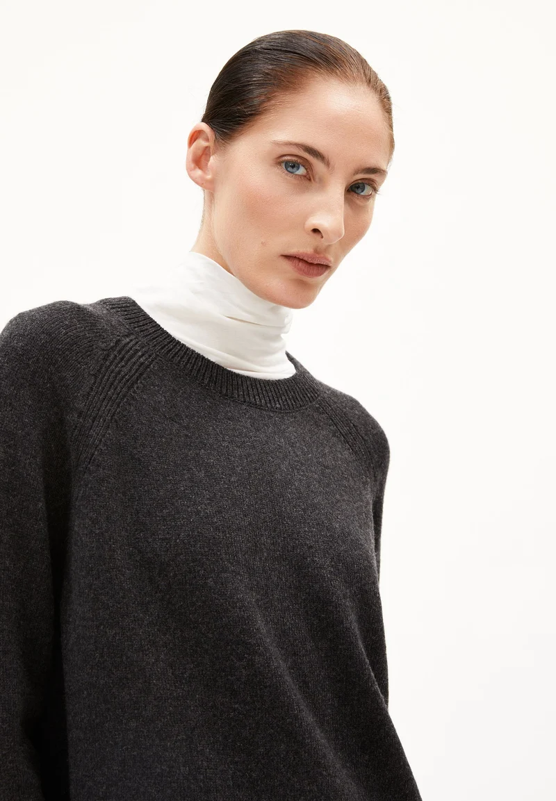 DILIRIAA REGLANA STRICKPULLOVER | steel melange