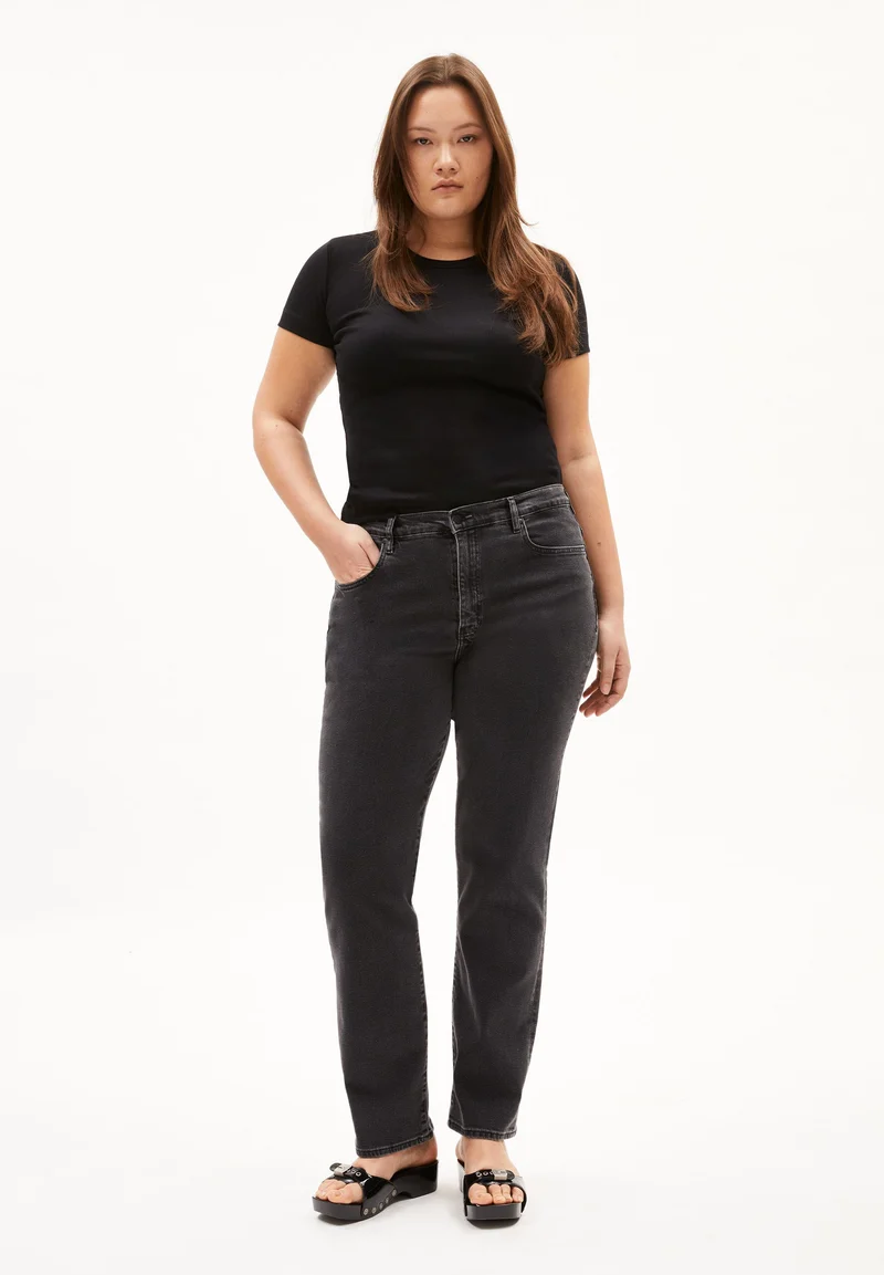 CARENAA MID STRAIGHT JEANS | true ebony black
