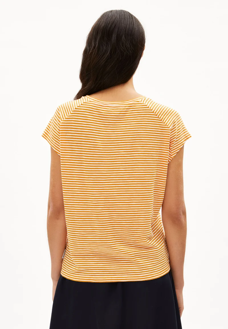 ONELIAA LOVELY STRIPES T-SHIRT | oatmilk-light tangerine