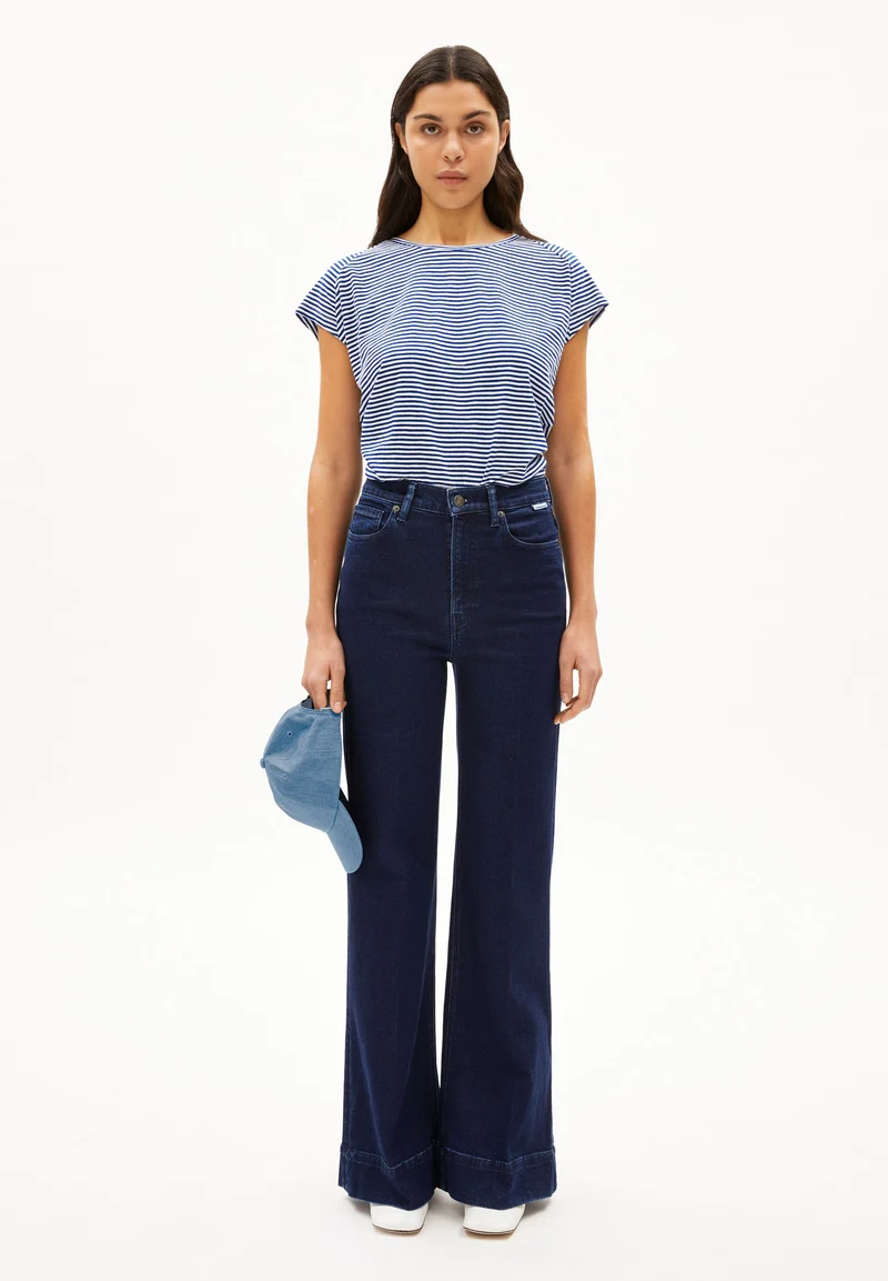 ONELIAA LOVELY STRIPES T-SHIRT | oatmilk-lapis blue