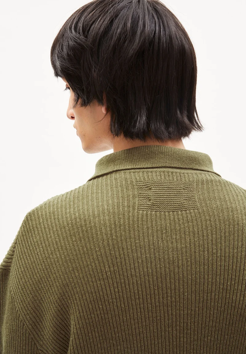 KRAVAA LINEN | oliva