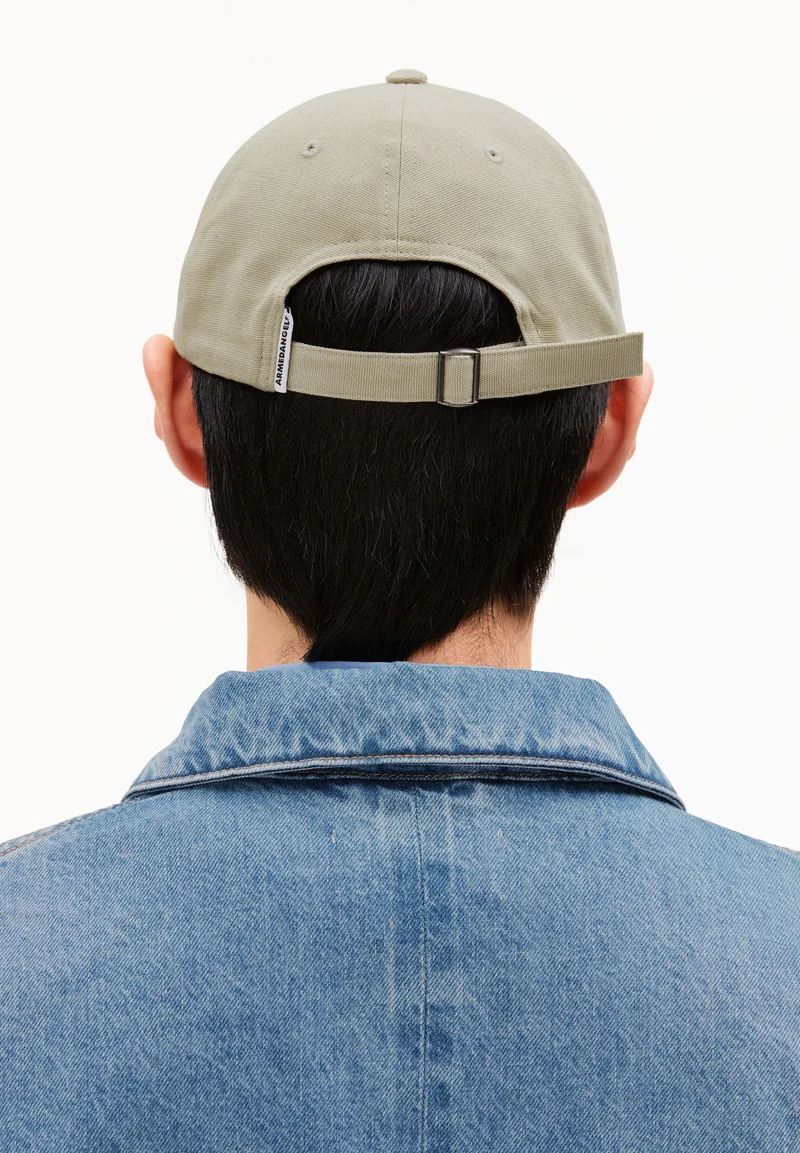 YENAAS BOLD KAPPE | light sage