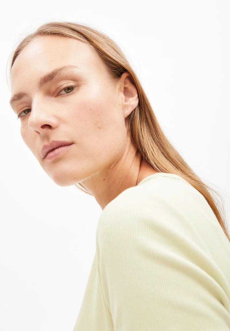 KARDAA T-SHIRT | summer hay