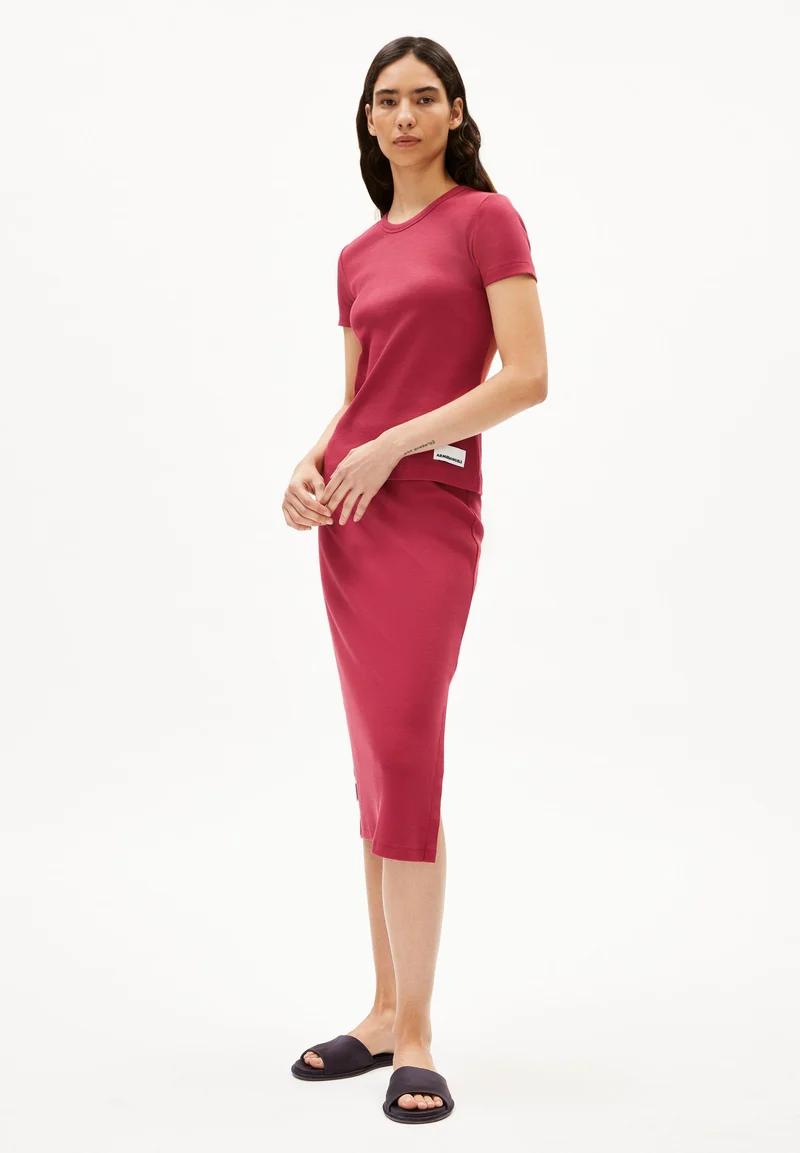 KARDAA T-SHIRT | red ash