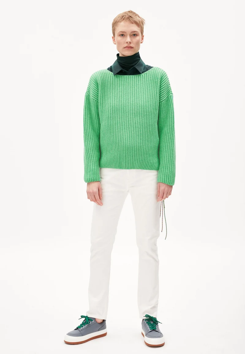 SAADI SOLID | apple neon