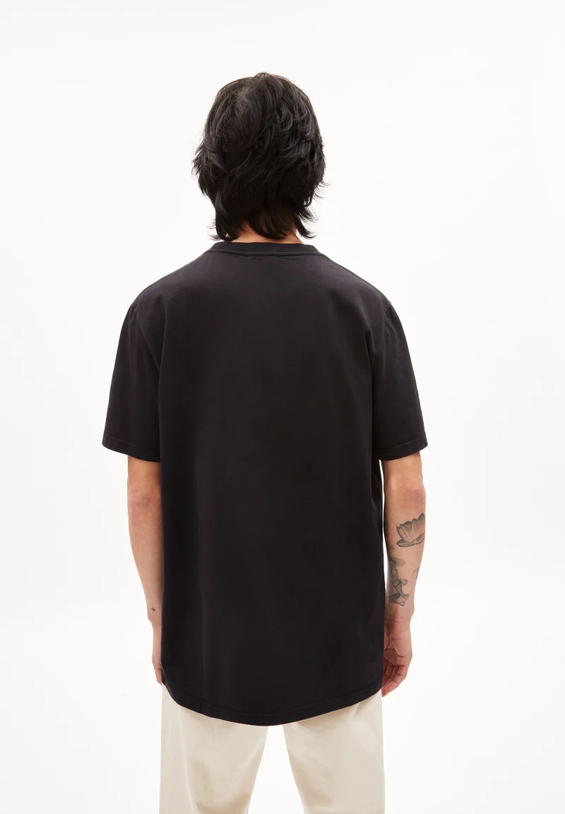 AADONI A SIGNATURE | black