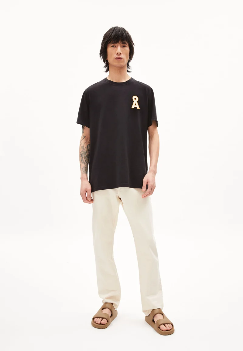 AADONI A SIGNATURE | black