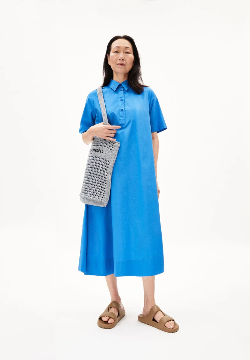 MARILAANA | warm blue