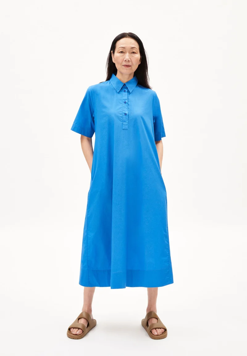 MARILAANA | warm blue