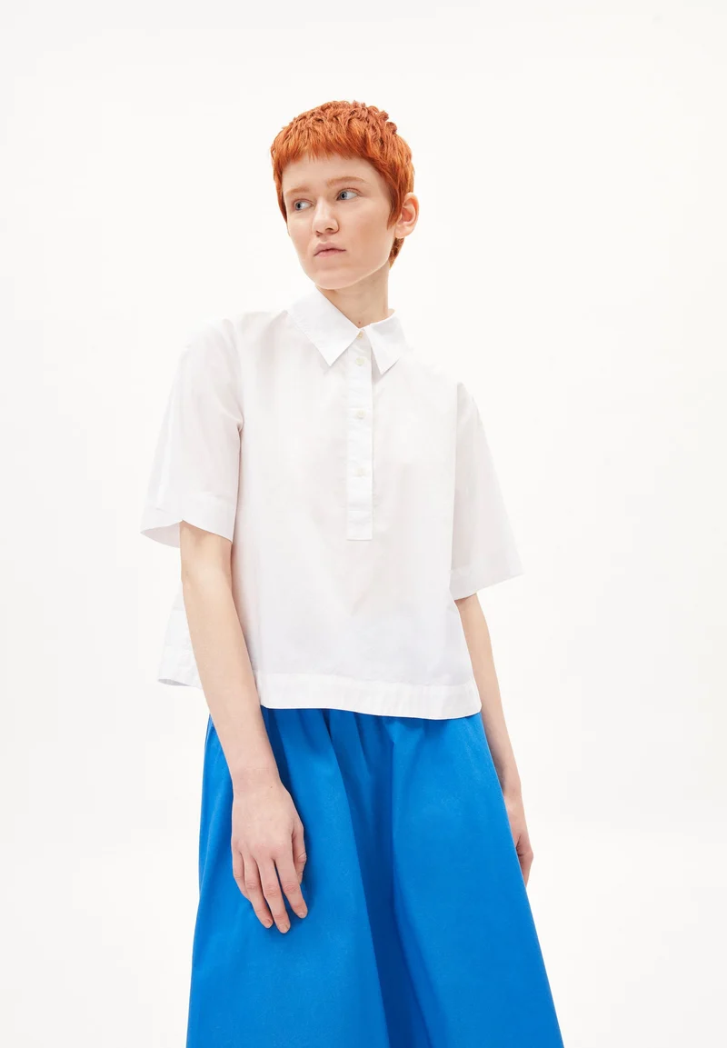 NELINAA | white