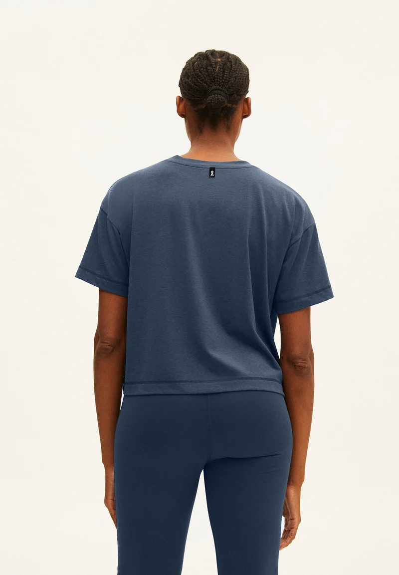 CLAAUDI | indigo