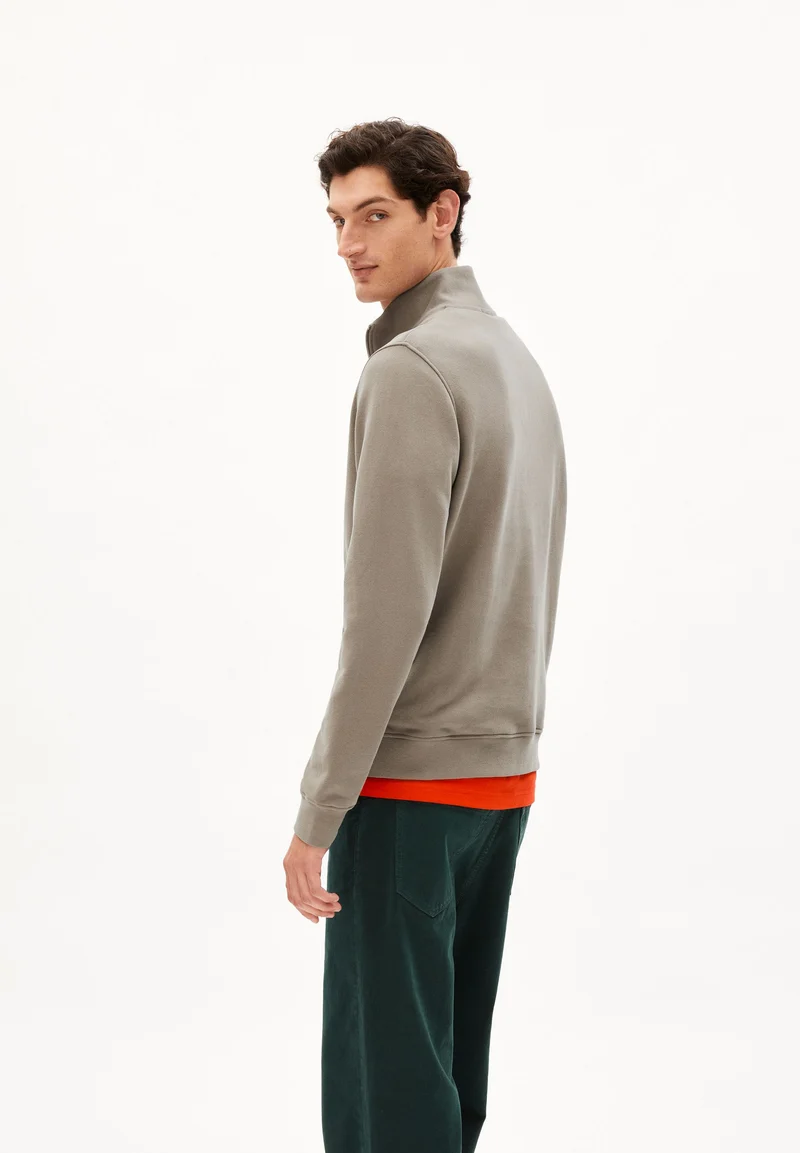 WAARLO COMFORT | muddy water