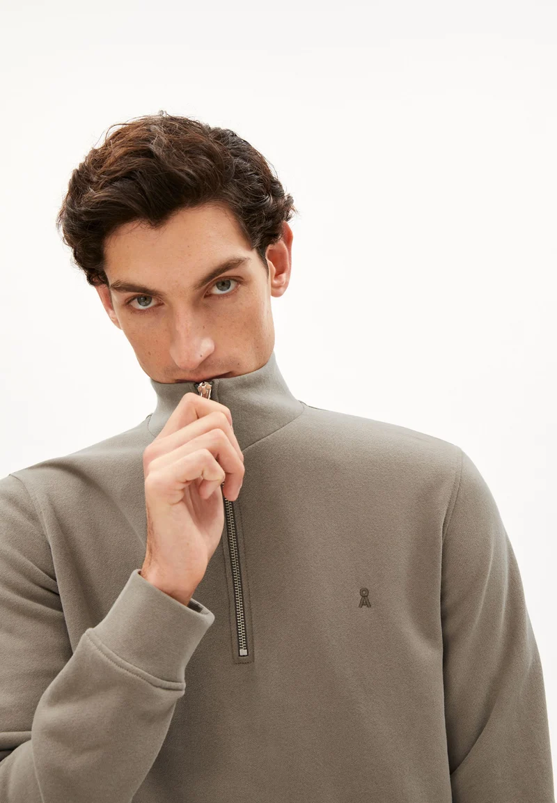 WAARLO COMFORT | muddy water