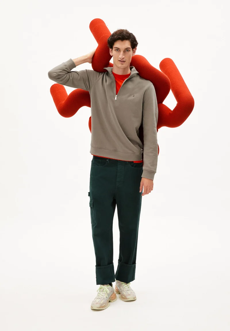 WAARLO COMFORT | muddy water