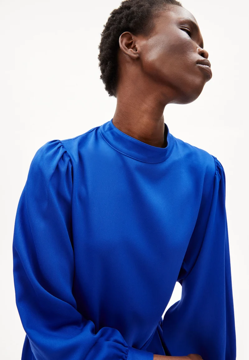 DAGMAAR | dynamo blue