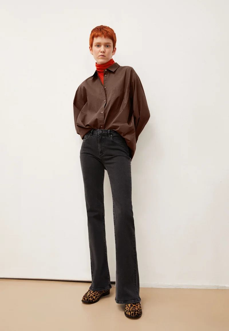 EALGAA | deep brown