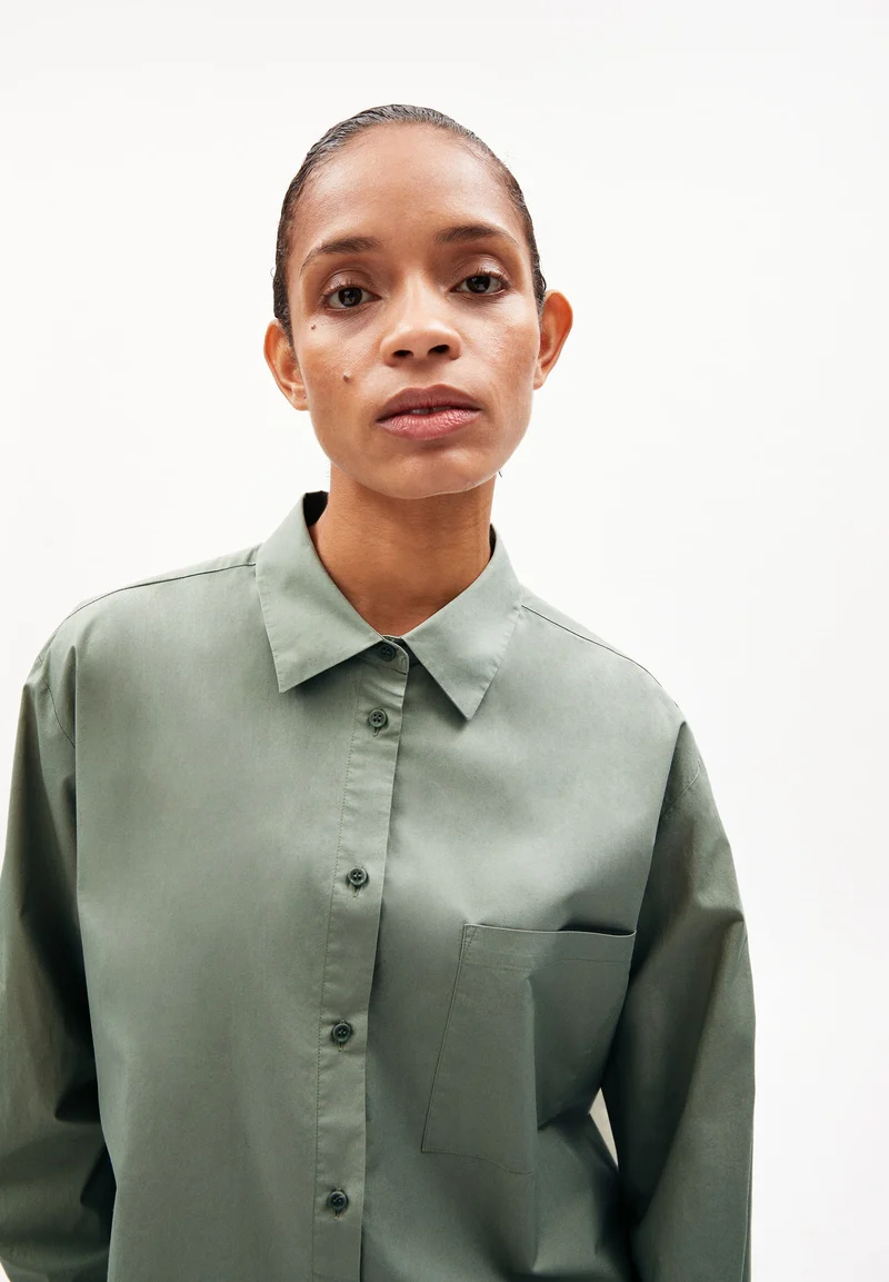 EALGAA | grey green