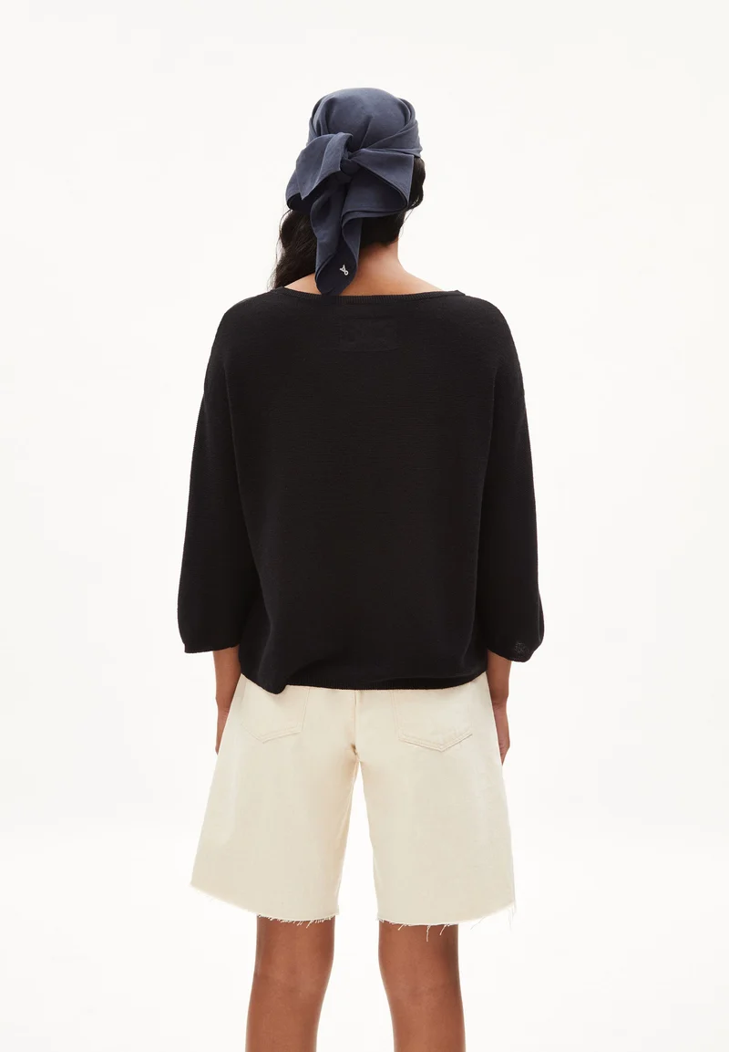 RATHAA LINO | black