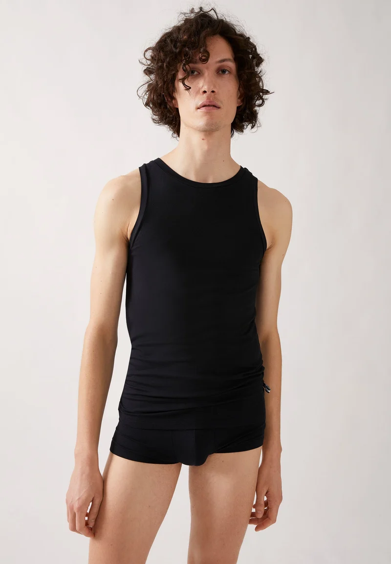 JAANNO | black