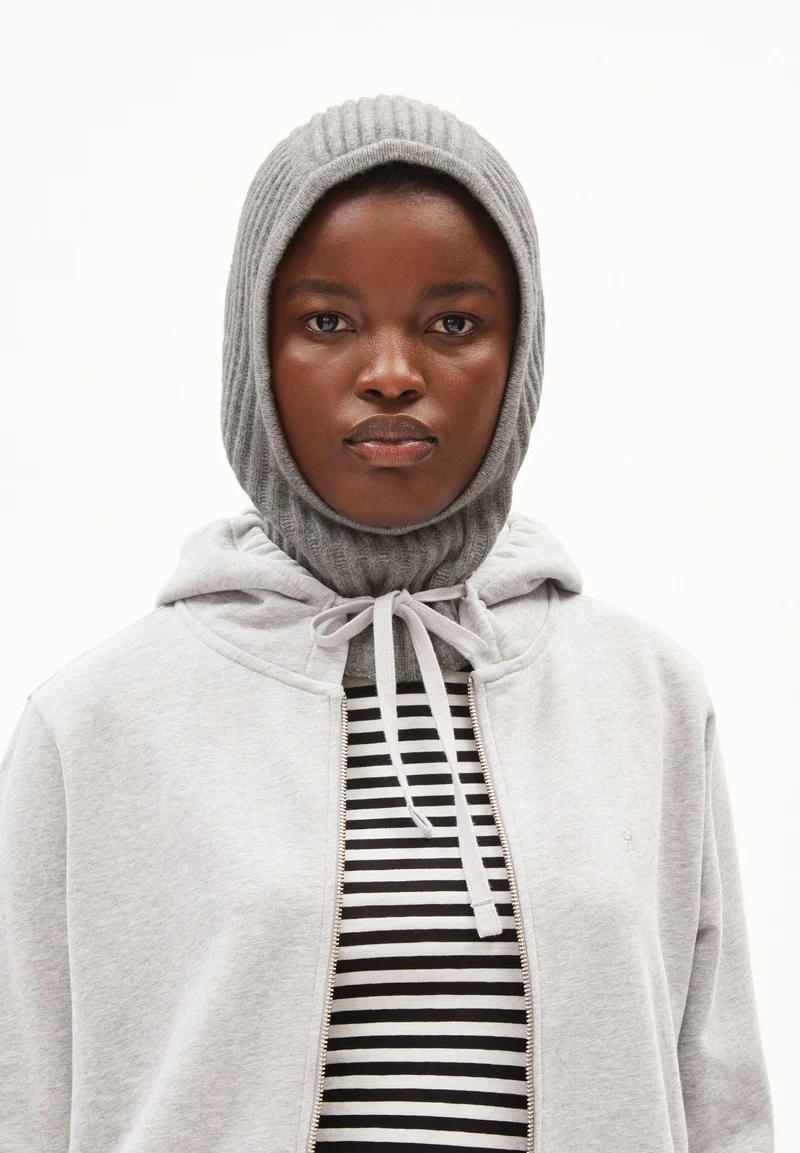 BALACLAA | light grey melange