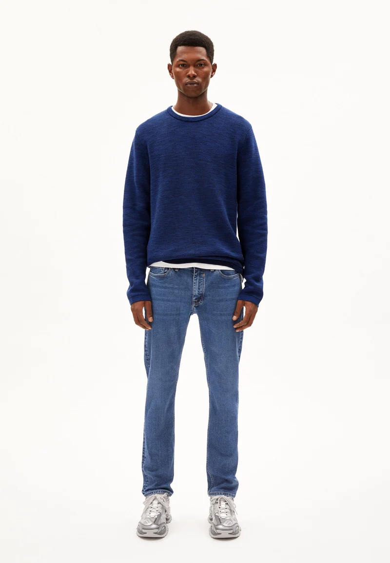IAAN SLIM JEANS | mountain lake