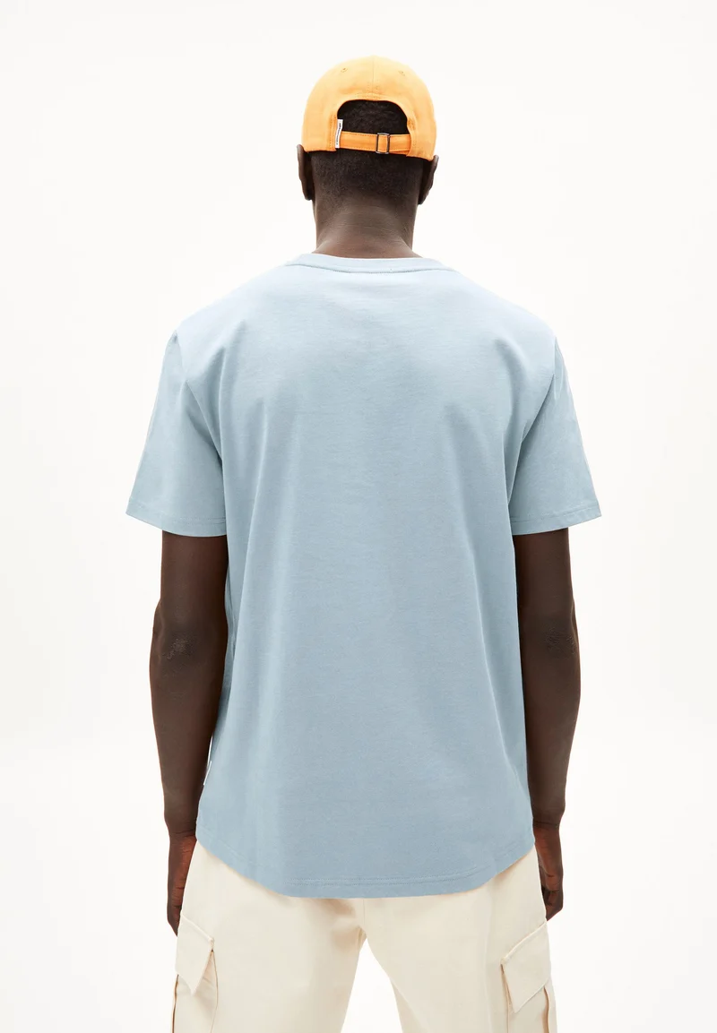 MAARKOS T-SHIRT | morning sky