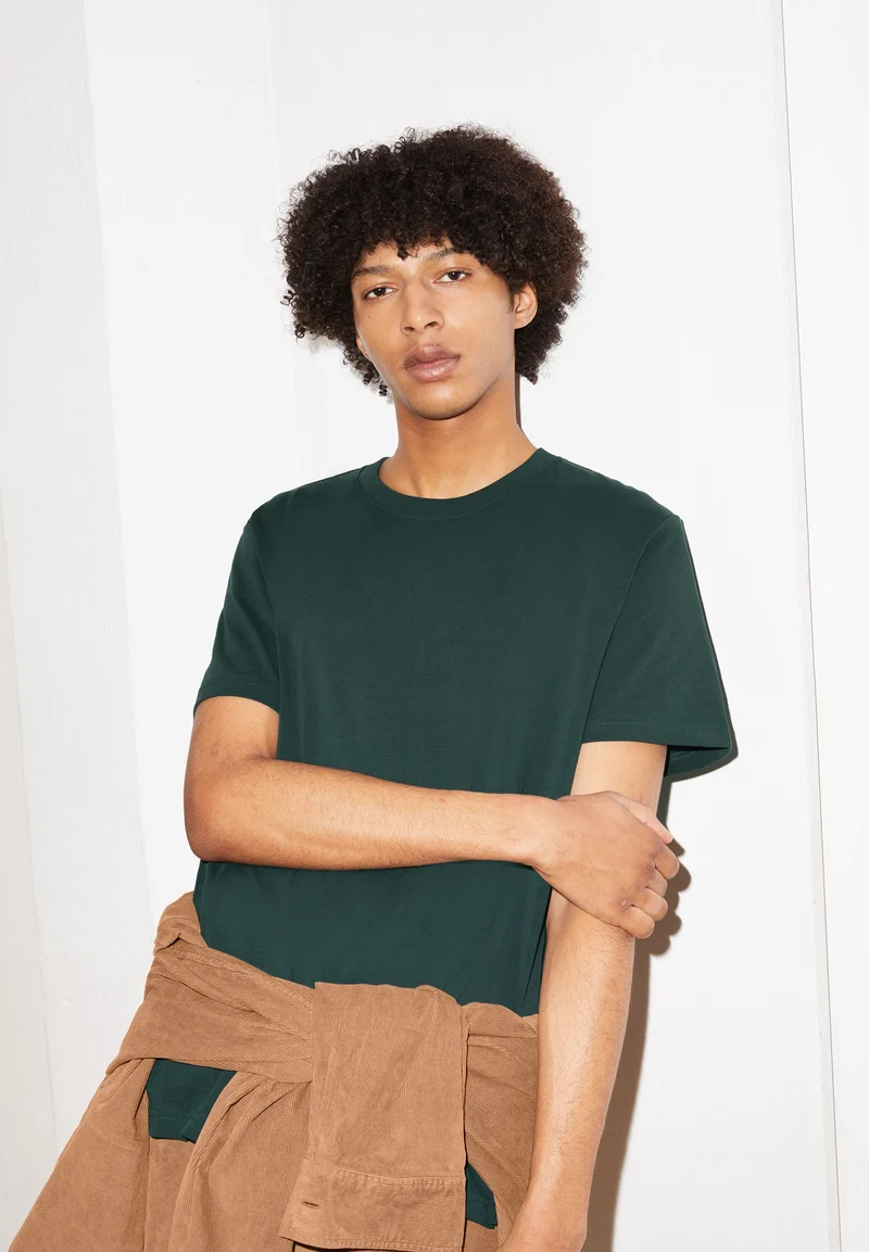 MAARKOS T-SHIRT | dark scarab