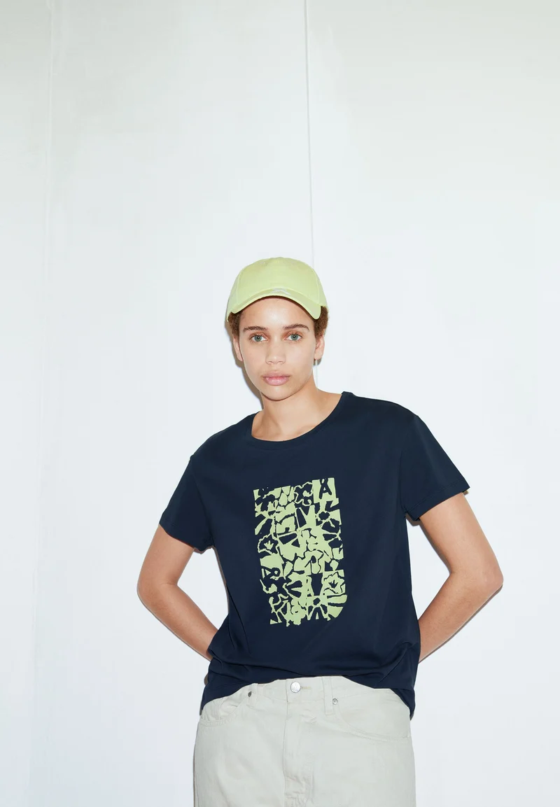 NELAA FLORAL | night sky