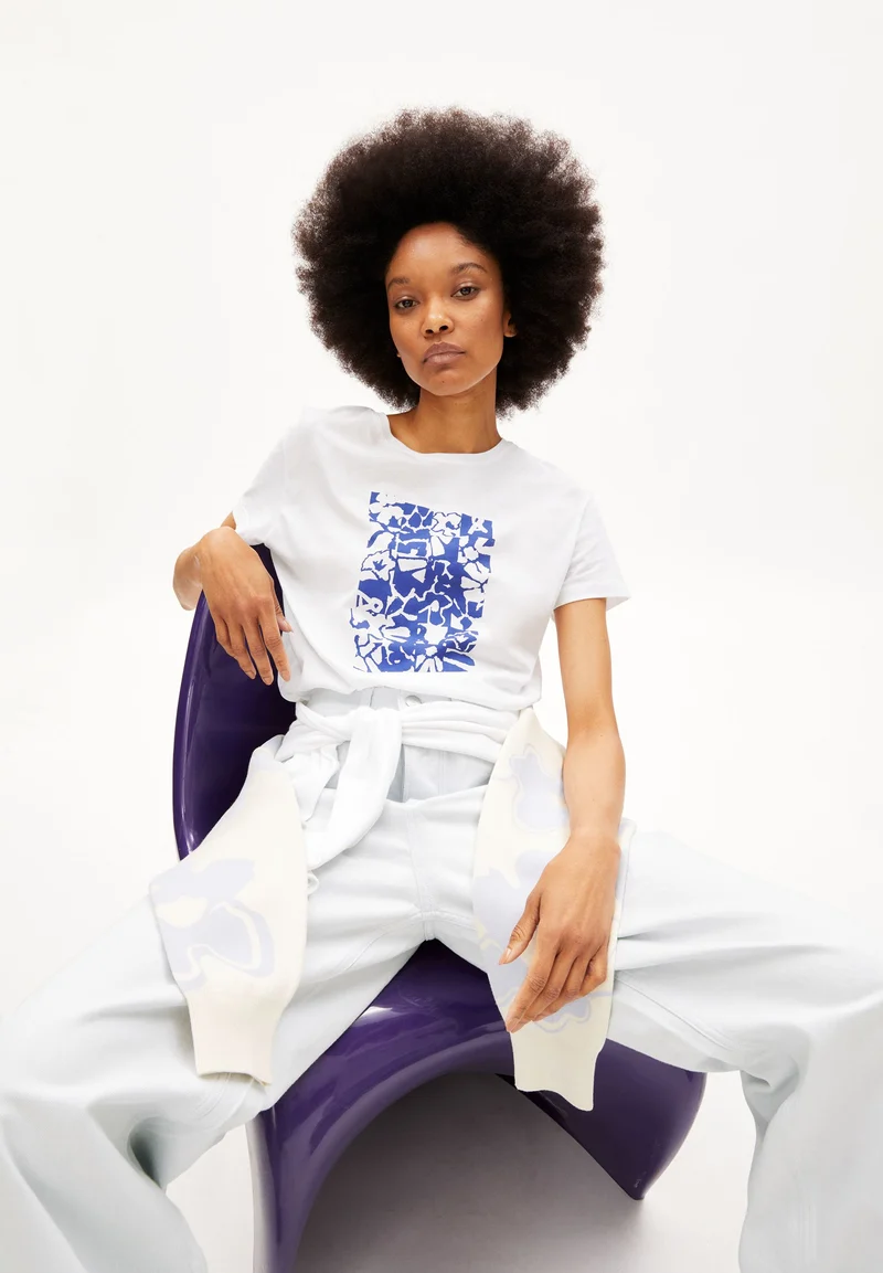 NELAA FLORAL | white