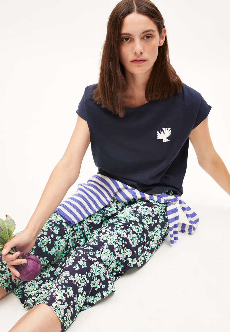 ONELIAA COLOMBE | night sky