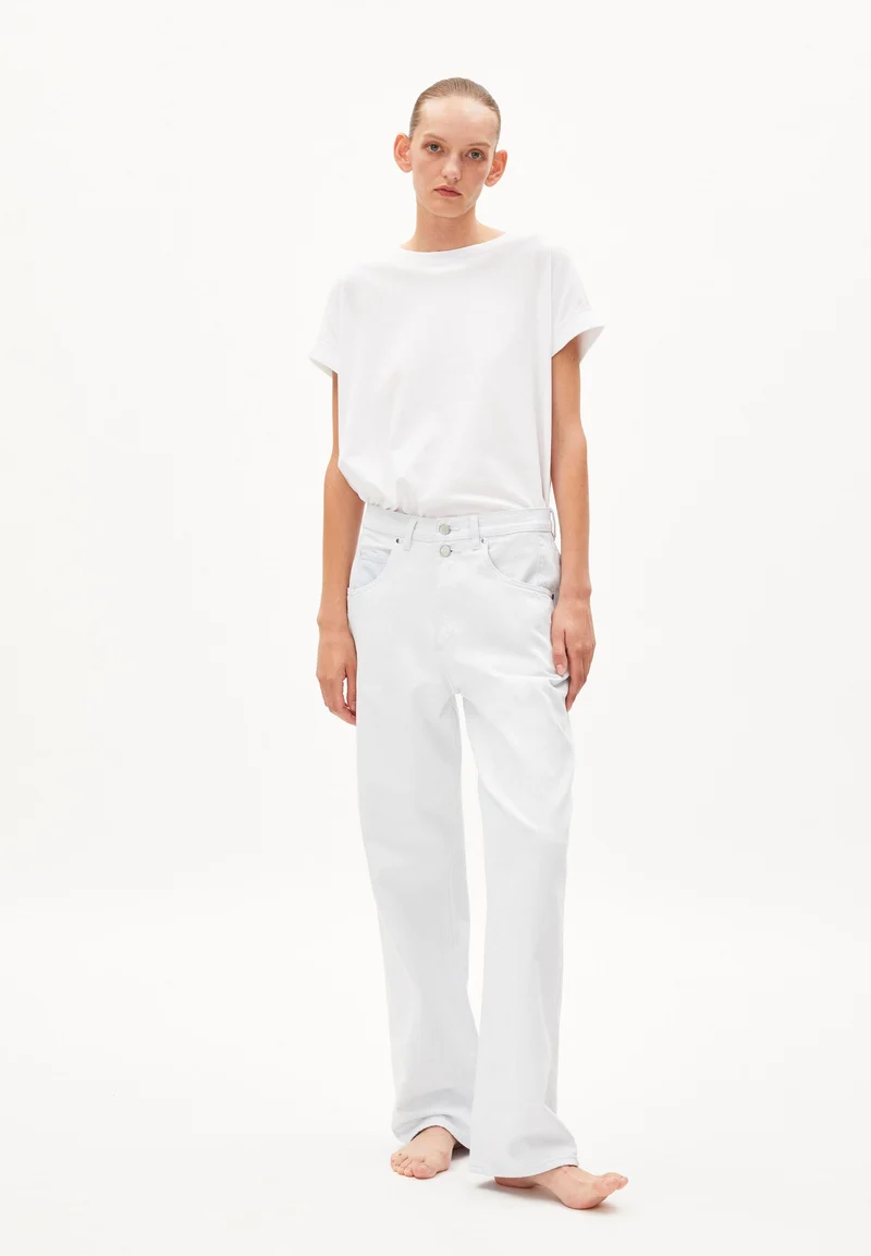 HAAYI | blue white