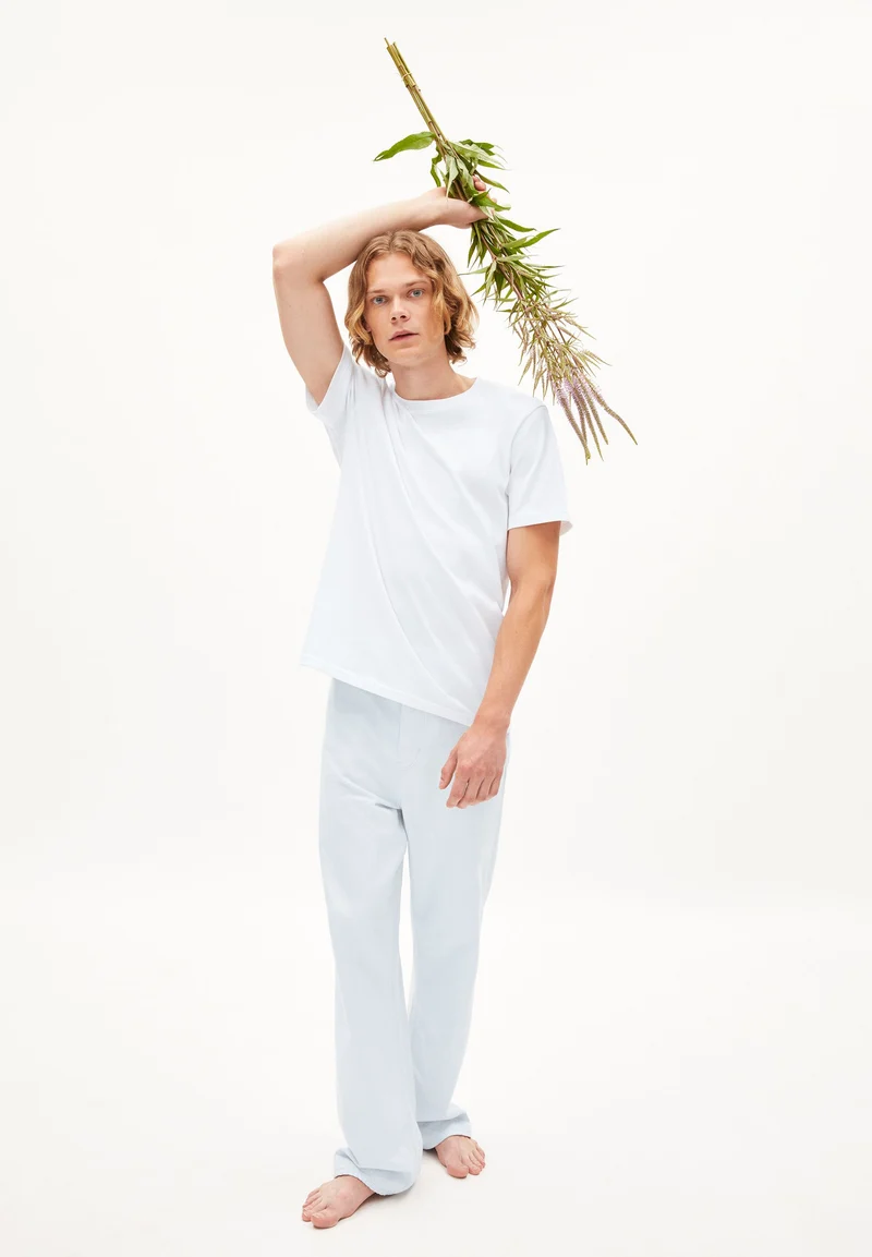 TAATO | blue white