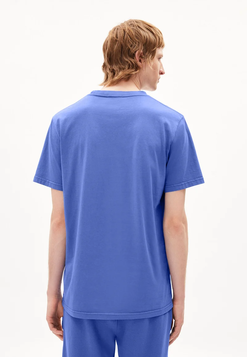 LAARON T-SHIRT | vibrant violet