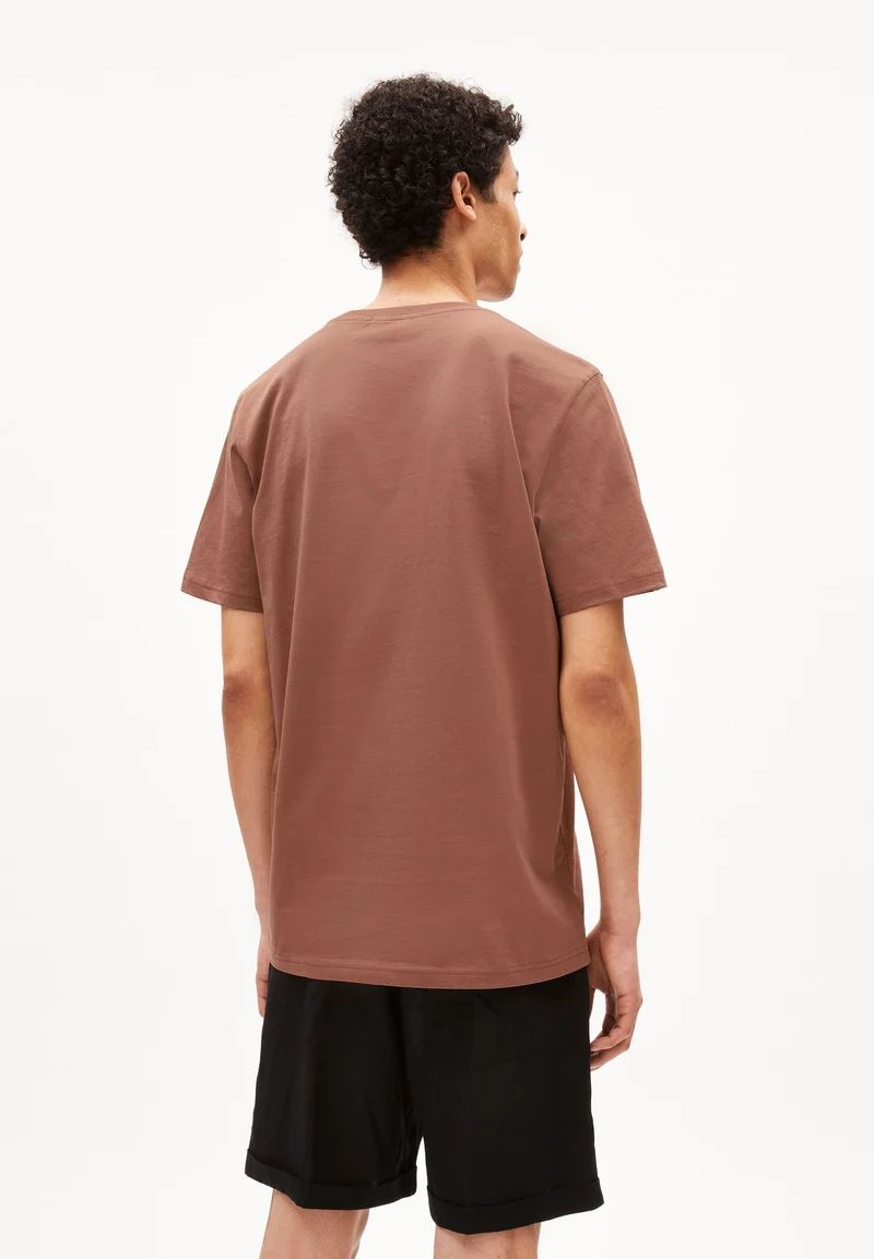 LAARON T-SHIRT | nutshell