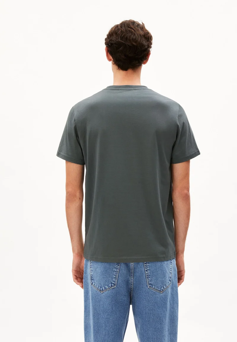 LAARON T-SHIRT | space steel