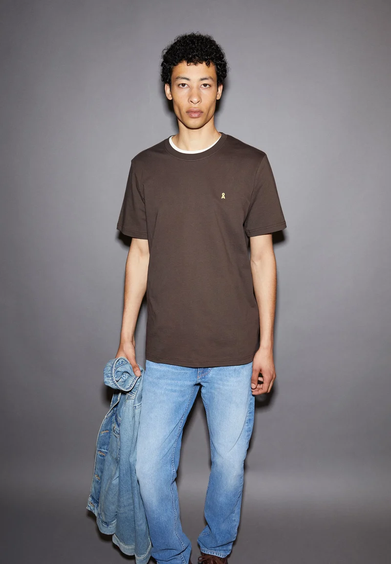 LAARON T-SHIRT | earth