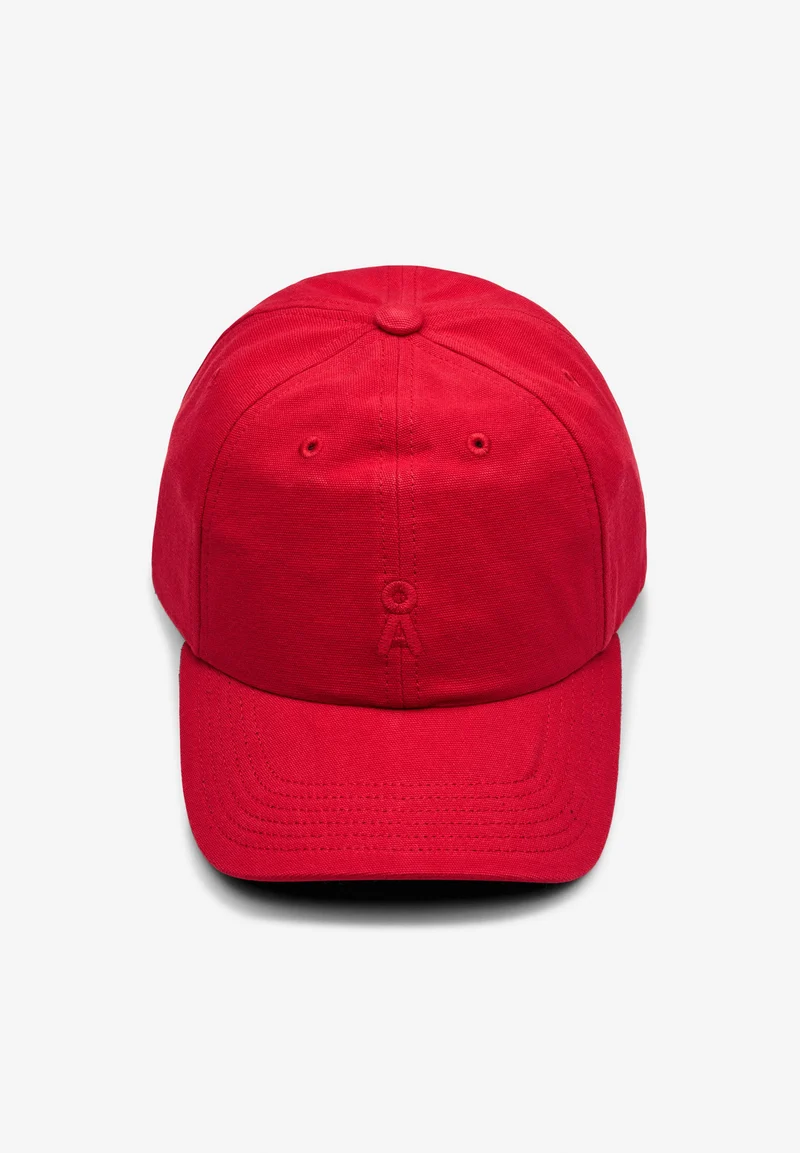 YENAAS BOLD KAPPE | dark poppy