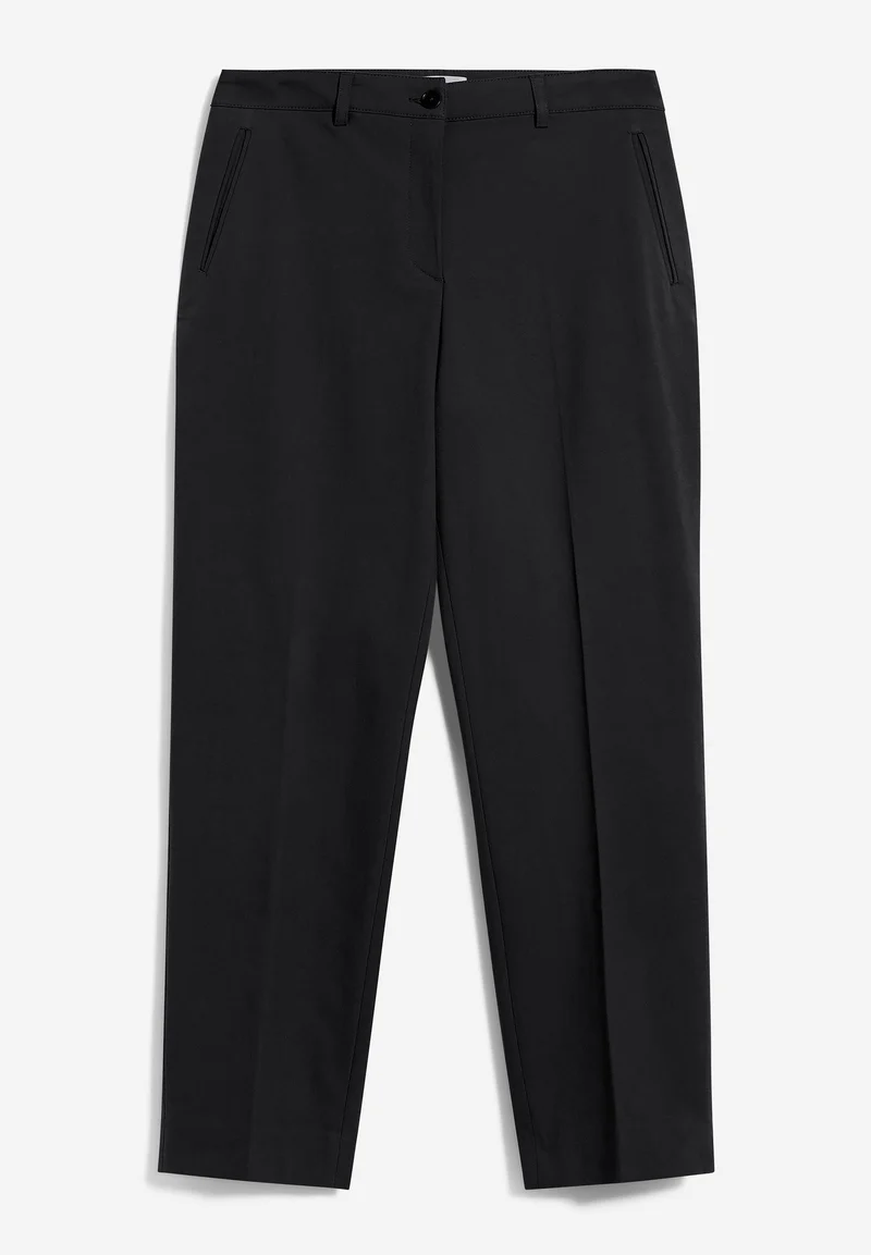 VARMAA BRUSHED | black