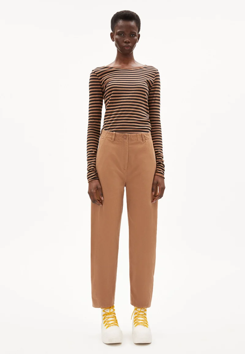 ALIVAA BRUSHED | cedar wood